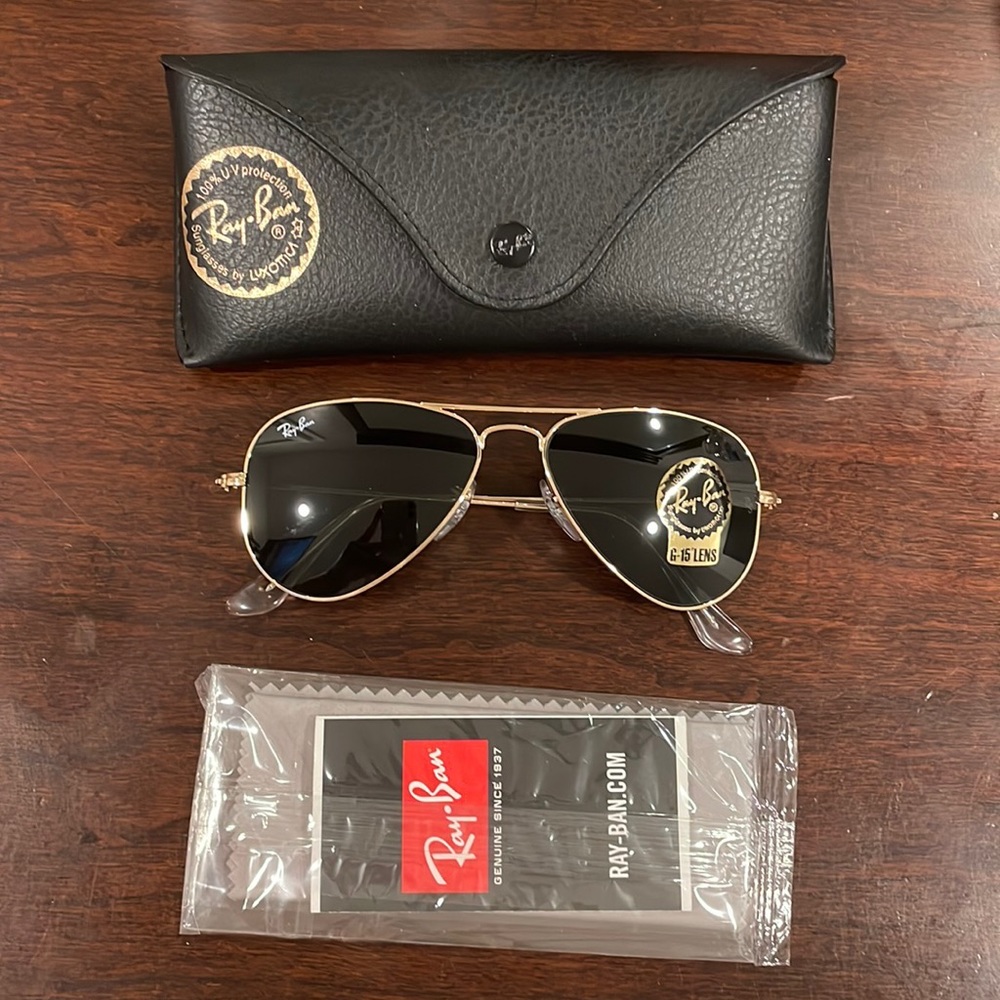Ray•Ban - Aviator Small Metal Sunglasses
